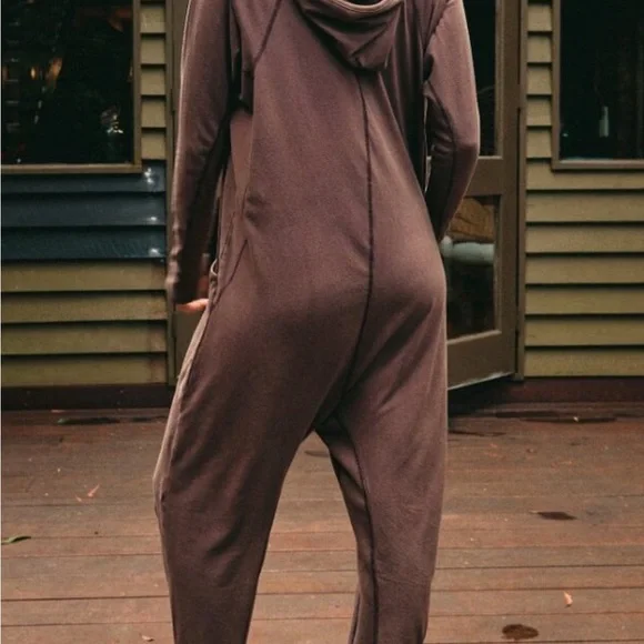 NWT Free People Size L- Brown hot shot onesie - Picture 2 of 10